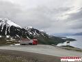 Vrachtwagen van Vroegindewey in het Noorse berglandschap