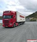 Vrachtwagen van Vroegindewey Transport